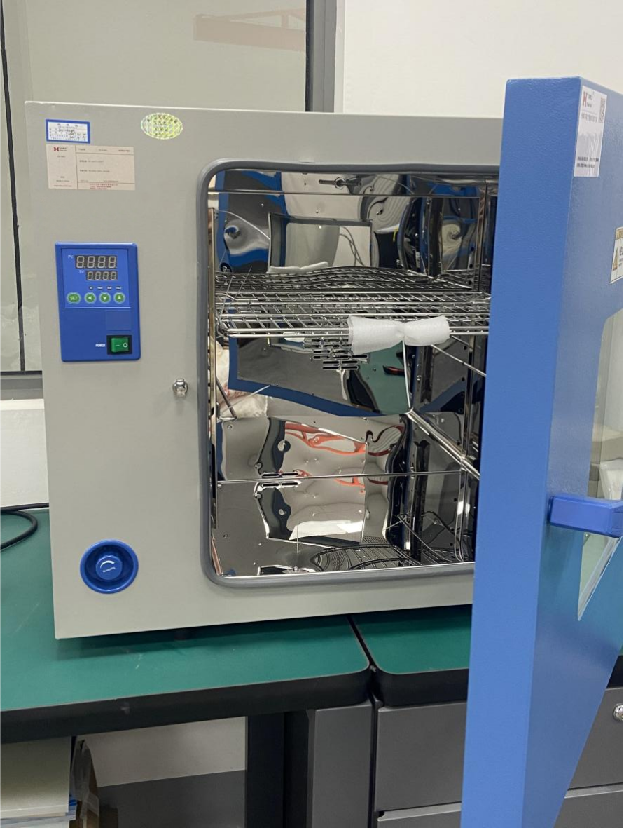 鼓風干燥箱交貨現場圖